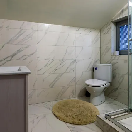 Elizabeth Apartman Kékellő